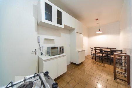 Apartamento à venda com 126m², 3 quartos e 1 vaga Apartamento à venda com 126m², 3 quartos e 1 vagaCozinha