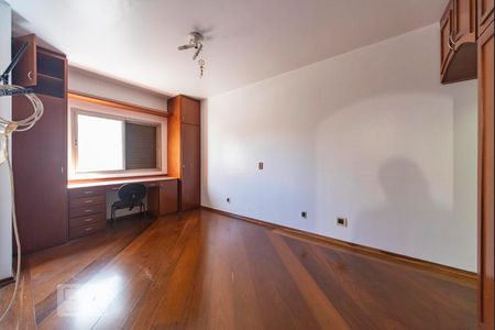 Apartamento à venda com 126m², 3 quartos e 1 vaga Apartamento à venda com 126m², 3 quartos e 1 vagaQuarto 3