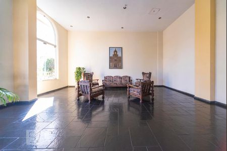 Apartamento à venda com 126m², 3 quartos e 1 vaga Apartamento à venda com 126m², 3 quartos e 1 vagaHall