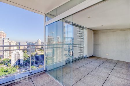 Varanda de apartamento à venda com 3 quartos, 133m² em Itaim Bibi, São Paulo