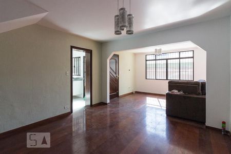 Sala de casa à venda com 2 quartos, 200m² em Vila Ester (zona Norte), São Paulo