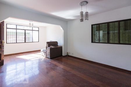 Sala de casa à venda com 2 quartos, 200m² em Vila Ester (zona Norte), São Paulo