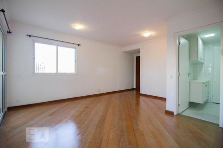 Sala de apartamento à venda com 3 quartos, 98m² em Vila Romana, São Paulo