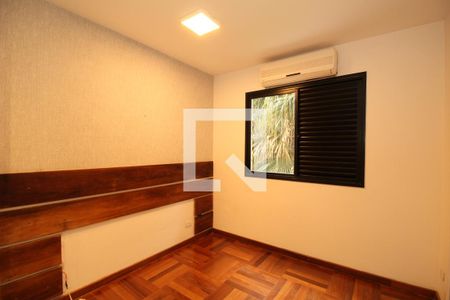 suíte  de apartamento à venda com 3 quartos, 102m² em Vila Andrade, São Paulo