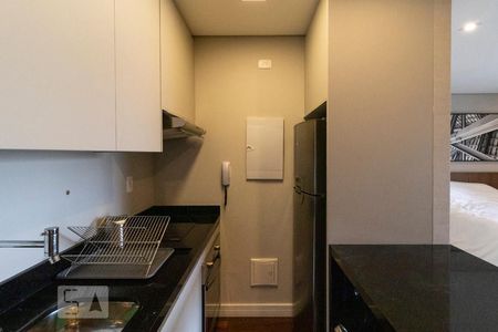 Cozinha de kitnet/studio à venda com 1 quarto, 41m² em Brooklin Paulista, São Paulo