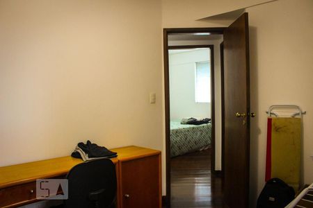 Quarto 1 de apartamento para alugar com 3 quartos, 80m² em Sion, Belo Horizonte