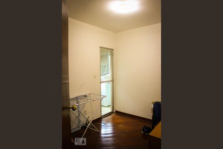 Quarto 1 de apartamento para alugar com 3 quartos, 80m² em Sion, Belo Horizonte