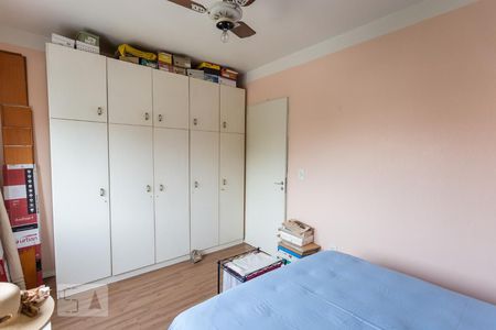 Quarto  de apartamento à venda com 1 quarto, 45m² em Rio Branco, Porto Alegre