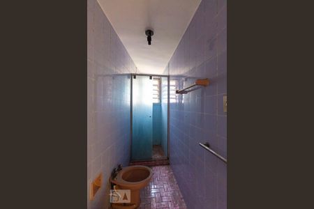 Banheiro Social de apartamento para alugar com 3 quartos, 135m² em Mirandópolis, São Paulo