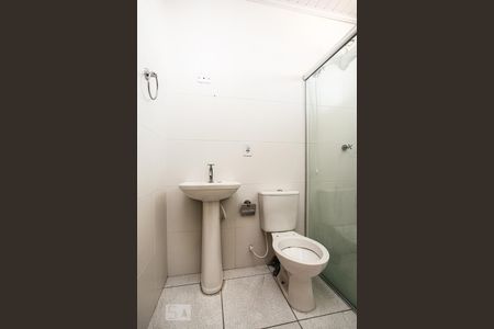 Banheiro de apartamento para alugar com 1 quarto, 50m² em Vila Endres, Guarulhos