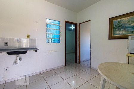 Cozinha de casa à venda com 2 quartos, 65m² em Jaqueline, Belo Horizonte