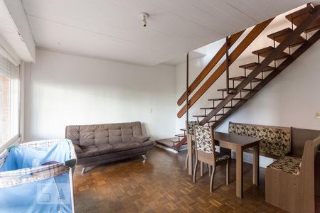 Sala de casa de condomínio à venda com 2 quartos, 110m² em Tristeza, Porto Alegre