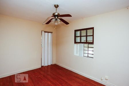 Quarto 1 de apartamento para alugar com 1 quarto, 60m² em Vila Galvão, Guarulhos