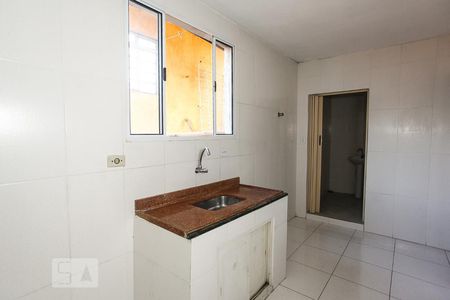 Cozinha de apartamento para alugar com 1 quarto, 60m² em Vila Galvão, Guarulhos