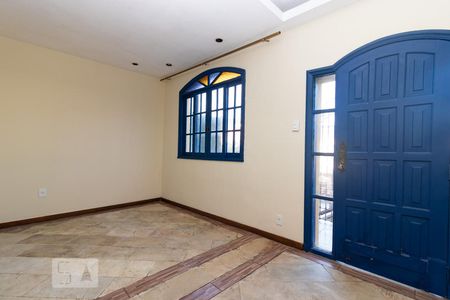 Sala de estar de casa de condomínio para alugar com 4 quartos, 100m² em Engenho Novo, Rio de Janeiro