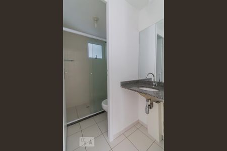 Banheiro de apartamento à venda com 3 quartos, 62m² em Vila Endres, Guarulhos