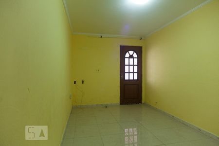 Casa à venda com 99m², 3 quartos e 2 vagasSala