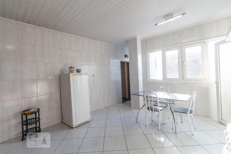 Cozinha de casa à venda com 3 quartos, 260m² em Quarta Parada, São Paulo