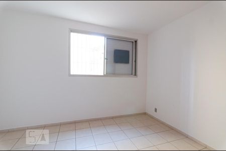 Quarto  de apartamento à venda com 1 quarto, 45m² em Cambuí, Campinas