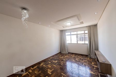 Apartamento à venda com 76m², 2 quartos e sem vagaSala