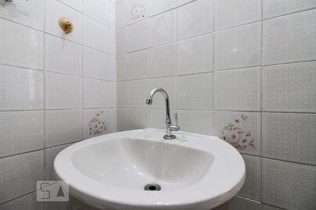 Banheiro de apartamento à venda com 3 quartos, 70m² em Jardim Peri, Osasco