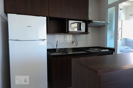 Cozinha de kitnet/studio para alugar com 1 quarto, 48m² em Centro, Jundiaí