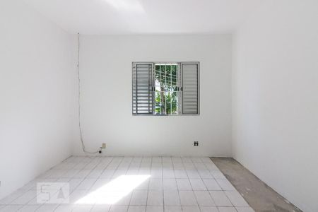 Quarto 1 de casa de condomínio à venda com 3 quartos, 220m² em Conjunto Residencial Santa Terezinha, São Paulo