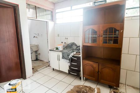 Cozinha de casa à venda com 2 quartos, 65m² em Independência, Porto Alegre
