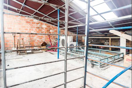 Segundo Andar de casa à venda com 2 quartos, 65m² em Independência, Porto Alegre