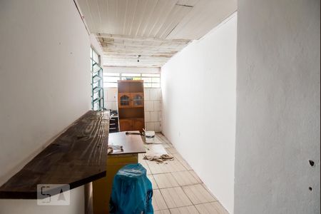 Sala de casa à venda com 2 quartos, 65m² em Independência, Porto Alegre