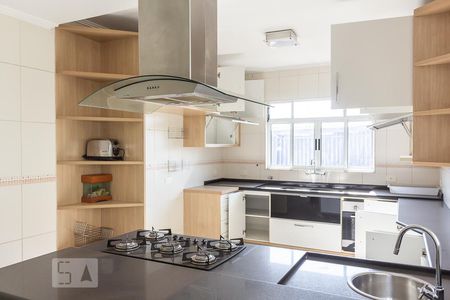 Cozinha de casa à venda com 3 quartos, 250m² em Jardim Brasil (zona Sul), São Paulo