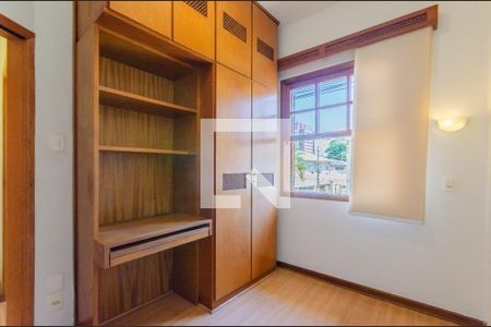 Quarto 2 de casa para alugar com 2 quartos, 100m² em Vila Mariana, São Paulo