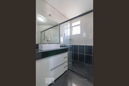 Banheiro da Suite de apartamento para alugar com 3 quartos, 137m² em Centro, São Bernardo do Campo