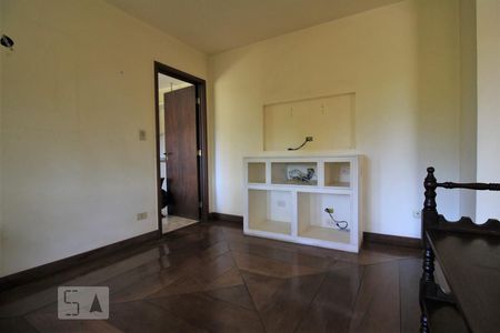 Sala de casa à venda com 4 quartos, 570m² em Vila Morumbi, São Paulo