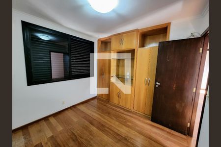 Apartamento à venda com 3 quartos, 110m² em Funcionários, Belo Horizonte