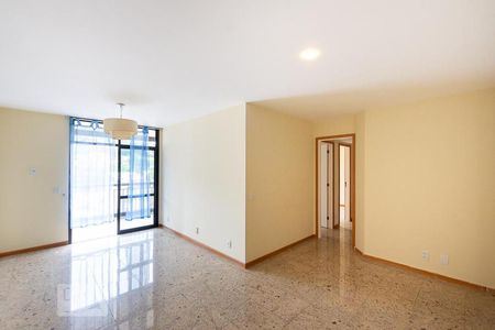 Sala de apartamento à venda com 2 quartos, 98m² em Icaraí, Niterói