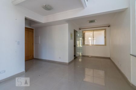 Sala de casa de condomínio para alugar com 3 quartos, 113m² em Portão, Curitiba