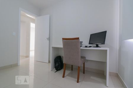 Quarto de apartamento para alugar com 3 quartos, 75m² em Nova Esperança, Belo Horizonte