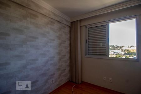 Quarto 1 de apartamento para alugar com 3 quartos, 94m² em Caiçaras, Belo Horizonte