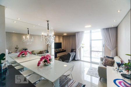 Sala de apartamento à venda com 2 quartos, 63m² em Vila Antonieta, São Paulo