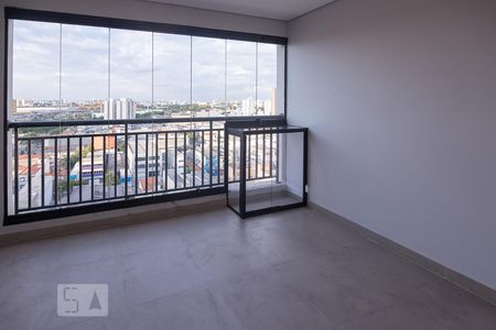 Varanda de kitnet/studio para alugar com 1 quarto, 30m² em Bom Retiro, São Paulo