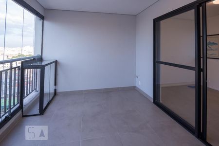 Varanda de kitnet/studio para alugar com 1 quarto, 30m² em Bom Retiro, São Paulo
