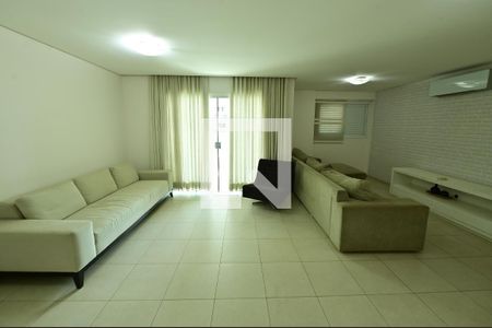 Apartamento para alugar com 3 quartos, 100m² em Alto da Glória, Goiânia