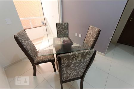 Sala de apartamento para alugar com 2 quartos, 70m² em Ingleses do Rio Vermelho, Florianópolis