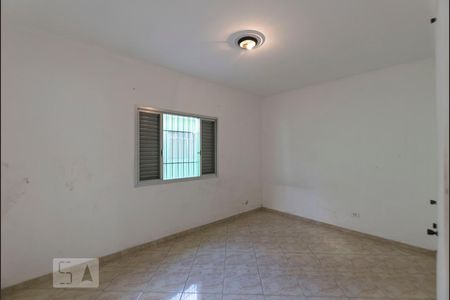 Quarto 2 de casa para alugar com 3 quartos, 400m² em Saúde, São Paulo