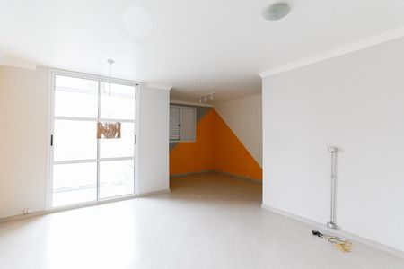 Sala de apartamento para alugar com 2 quartos, 70m² em Jardim Prudência, São Paulo