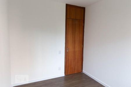 Quarto 1 de apartamento para alugar com 2 quartos, 78m² em Chácara das Pedras, Porto Alegre