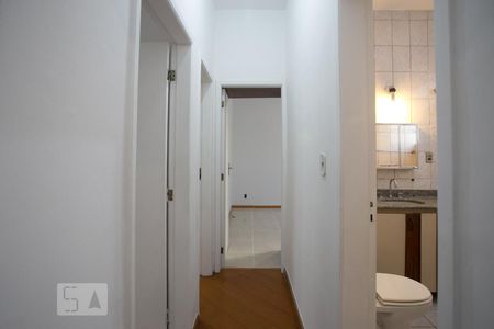 Corredor de apartamento à venda com 2 quartos, 68m² em Tijuca, Rio de Janeiro