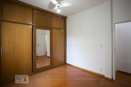 Quarto 1 de apartamento à venda com 2 quartos, 68m² em Tijuca, Rio de Janeiro