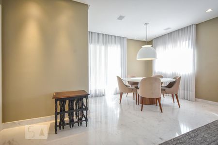 Sala de apartamento à venda com 3 quartos, 160m² em Jardim Fonte do Morumbi, São Paulo